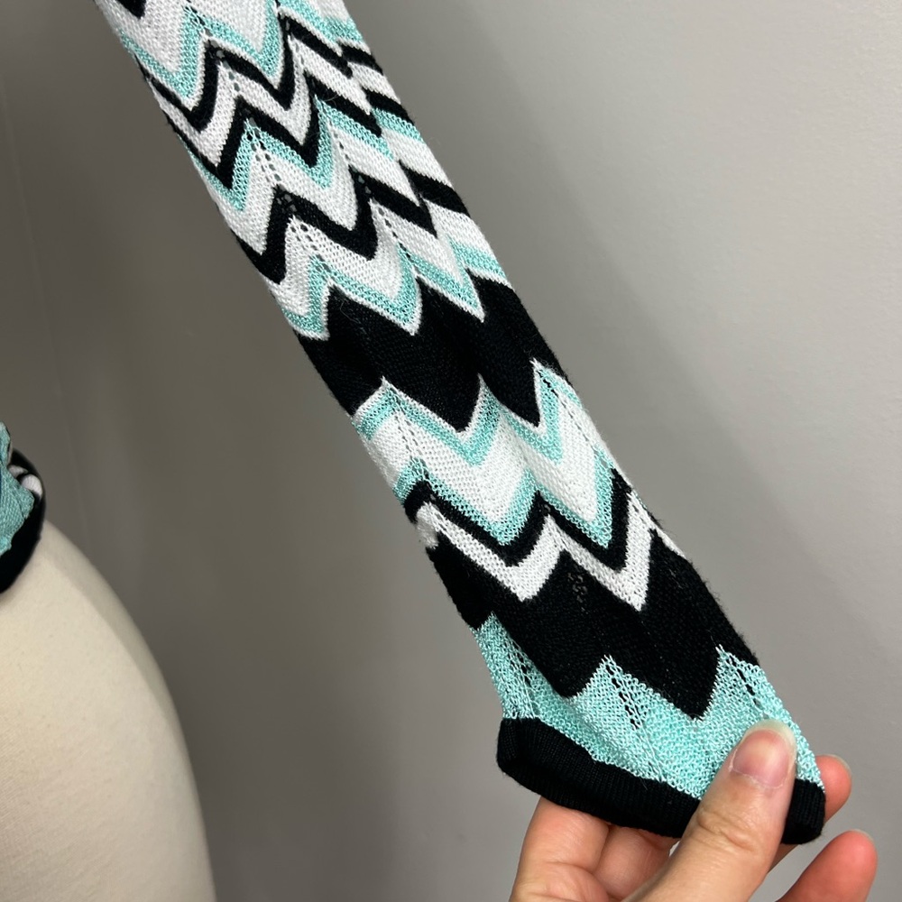 Cache Chevron Cardigan - Picture 2 of 11